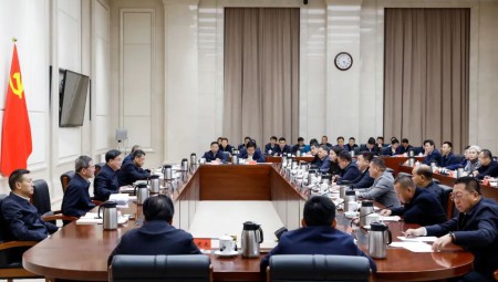 3月27日，集团董事长王浩宇参加甘肃省民营企业座谈会并作交流发言